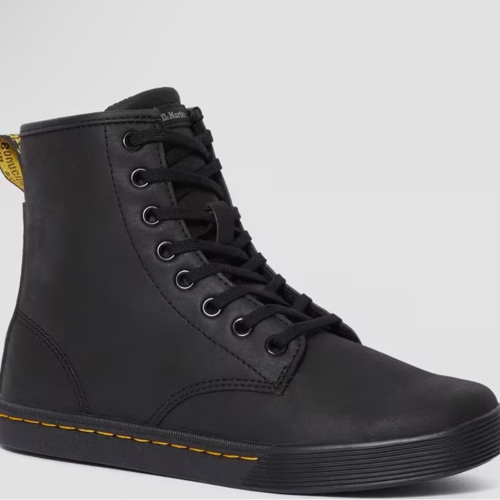 Discontinued! Dr. Martens, Sheridan,size 6 EUC!